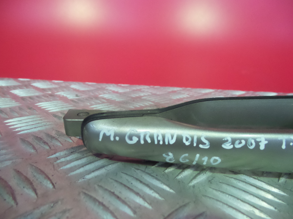 Poignée de porte arrière gauche MITSUBISHI Grandis (NA_W) Imagem-1