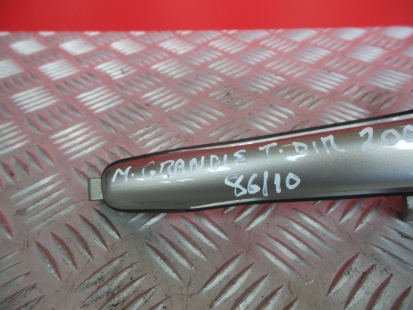 Poignée de porte arrière Droite MITSUBISHI Grandis (NA_W) Imagem-2