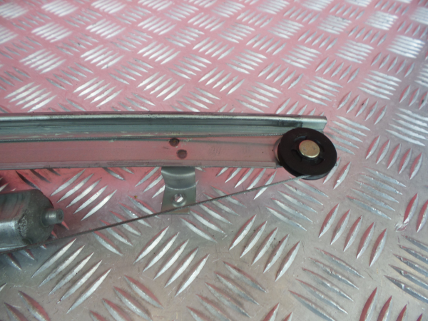 Lève-vitre arrière Droite MITSUBISHI Grandis (NA_W) Imagem-8