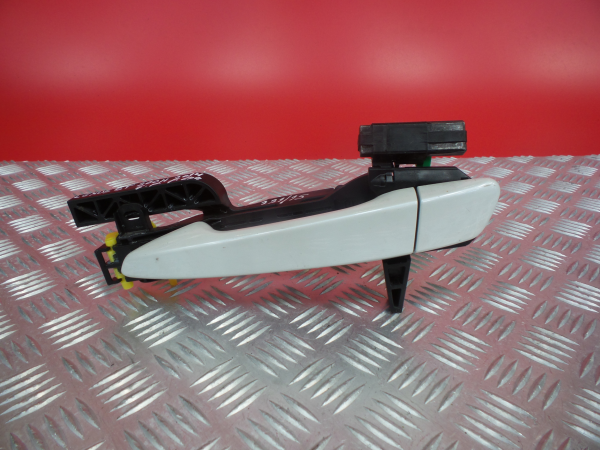 Manija puerta Trasero Izquierdo LEXUS CT (ZWA10_)