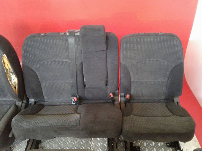 Ensemble sièges MITSUBISHI Grandis (NA_W) Imagem-3