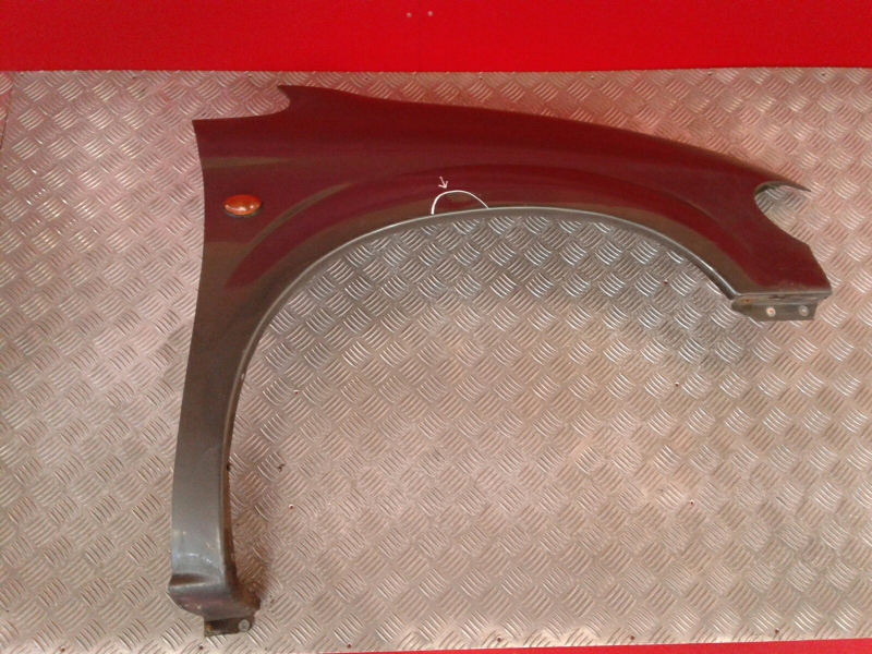 Guardabarros derecho CHRYSLER Voyager IV (RG, RS)