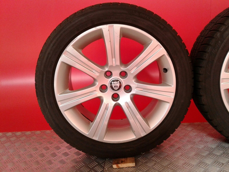 Conjunto de jantes JAGUAR XK Cabriolet (X150) Imagem-1