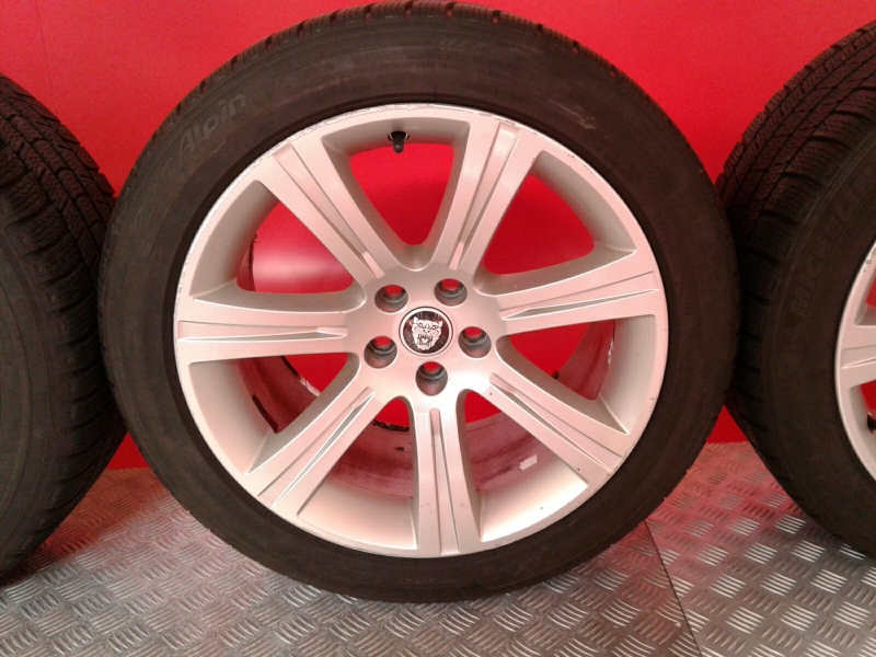 Conjunto de jantes JAGUAR XK Cabriolet (X150) Imagem-3
