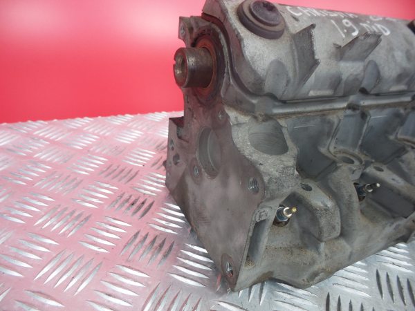 Culasse MITSUBISHI Carisma Hatchback (DA_) Imagem-5