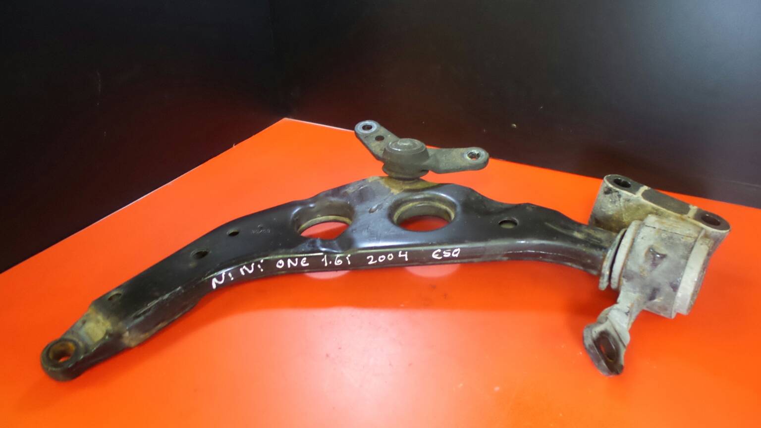Braço de suspensão frente esquerdo MINI Mini (R50, R53)