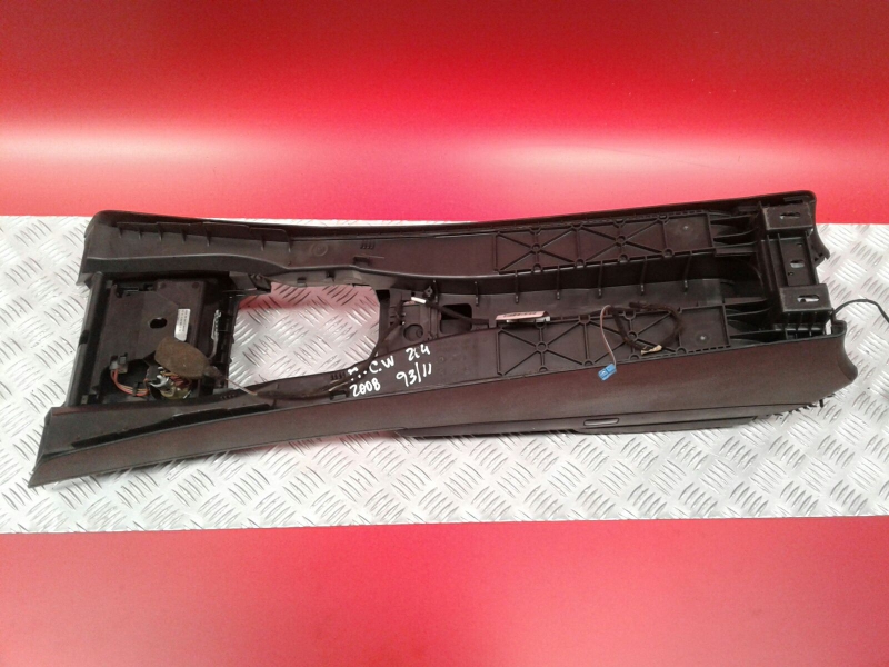 Center console  MERCEDES-BENZ Classe C (W204) Imagem-6