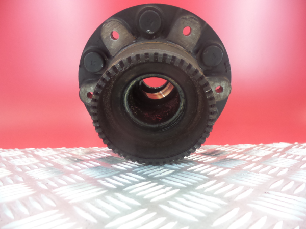 Moyeu de roue MITSUBISHI Fuso Imagem-3