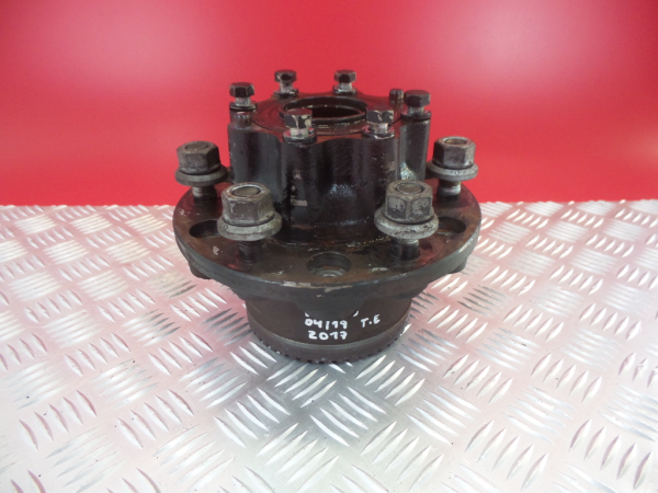 Moyeu de roue MITSUBISHI Fuso