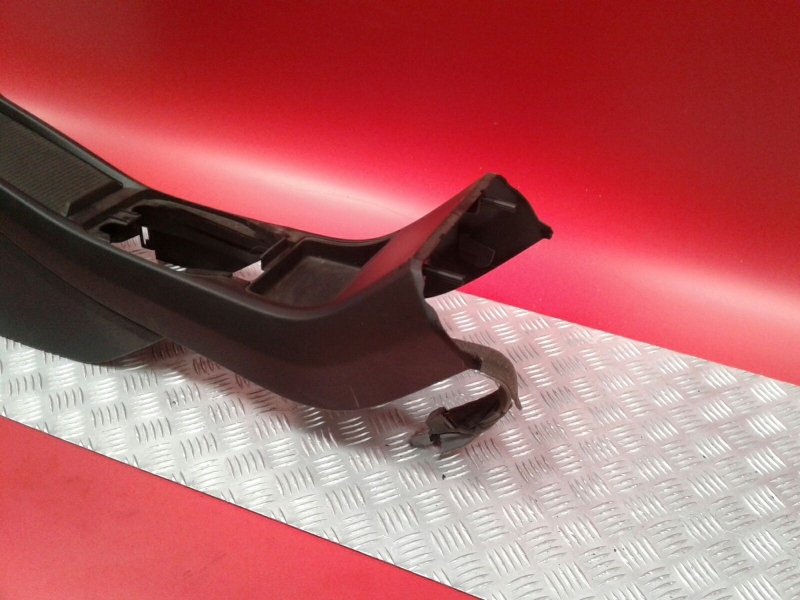 Console central VOLVO V40 Hatchback Imagem-1