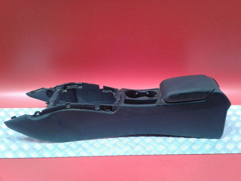 Consola central AUDI A4 (8K2, B8)