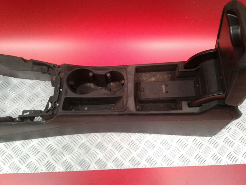 Center console  AUDI A4 (8K2, B8) Imagem-3