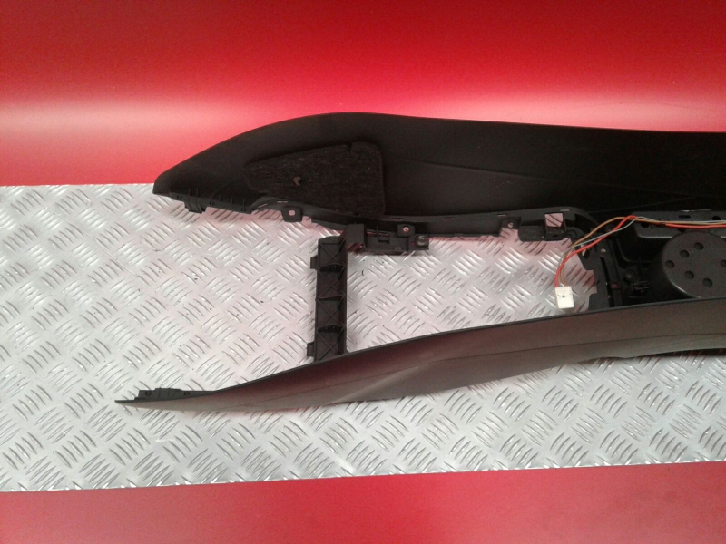 Center console  AUDI A4 (8K2, B8) Imagem-6