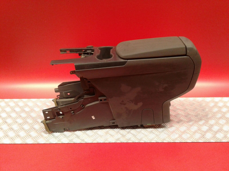 Consola central PEUGEOT 3008 I (0U_)