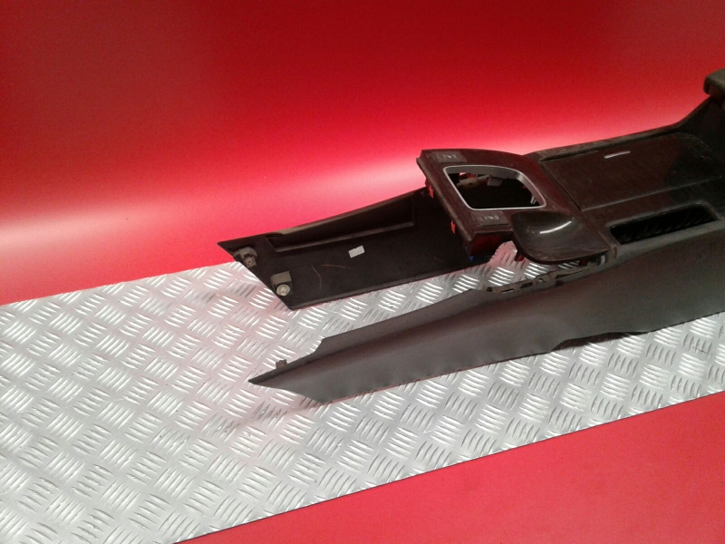 Center console  HONDA Accord VIII Sedan (CU_) Imagem-1