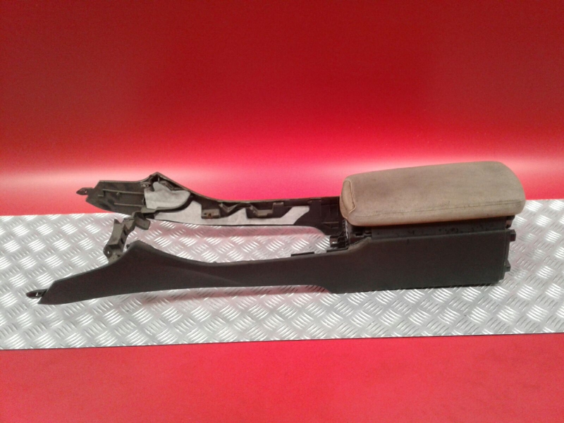 Console central LEXUS IS II (GSE2_, ALE2_, USE2_)