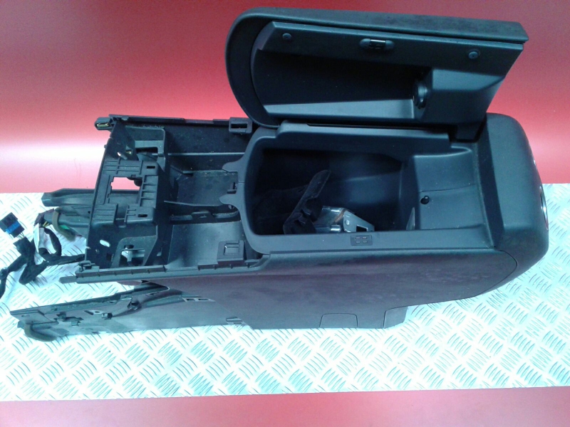 Consola central PEUGEOT 3008 I (0U_) Imagem-3