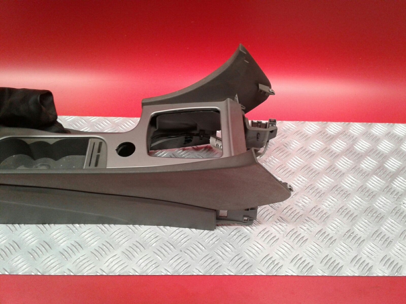 Center console  FORD Focus II (DA_) Imagem-2