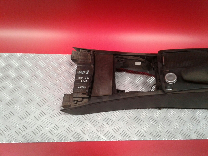 Mittelkonsole MERCEDES-BENZ Classe C (W204) Imagem-1