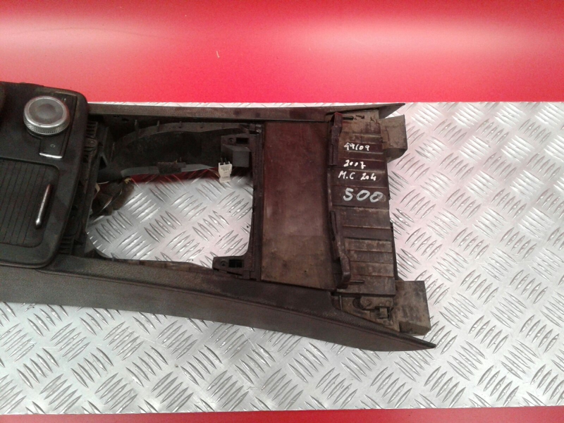 Mittelkonsole MERCEDES-BENZ Classe C (W204) Imagem-5