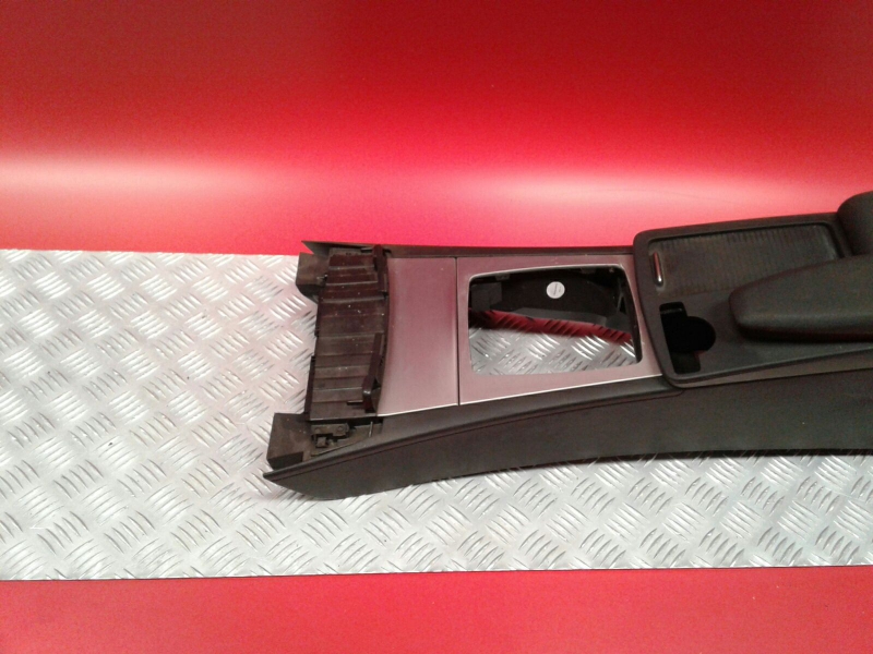 Mittelkonsole MERCEDES-BENZ Classe C (W204) Imagem-1