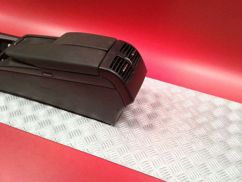 Mittelkonsole MERCEDES-BENZ Classe C (W204) Imagem-2