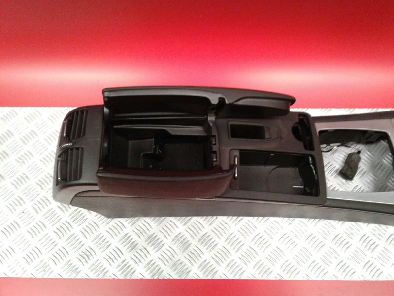 Mittelkonsole MERCEDES-BENZ Classe C (W204) Imagem-4