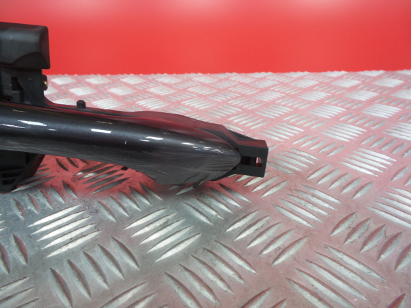 Maniglia porta posteriore sinistra KIA Ceed Sportswagon (JD) Imagem-1