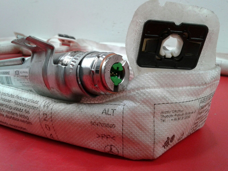 Airbag cortina esquerdo MERCEDES-BENZ Classe C (W204) Imagem-1