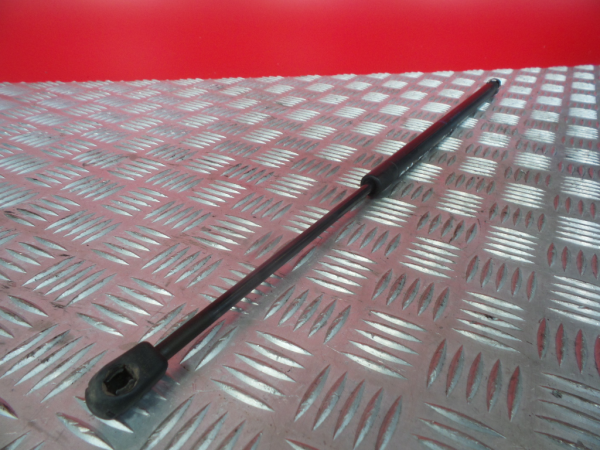Ammortizzatore Bagagliaio FORD Fiesta V (JH_, JD_)