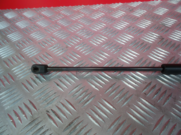 Ammortizzatore Bagagliaio FORD Fiesta V (JH_, JD_) Imagem-2