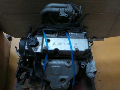 Moteur complet MITSUBISHI Space Star Combi (DG_A)