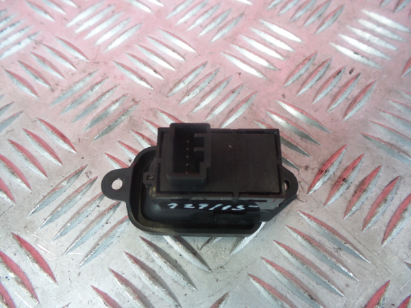 Comando / interruttore alzacristallo posteriore destro VOLVO V50 (MW) Imagem-4