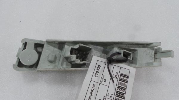 Soporte de lámpara Izquierda VOLVO V50 (MW)