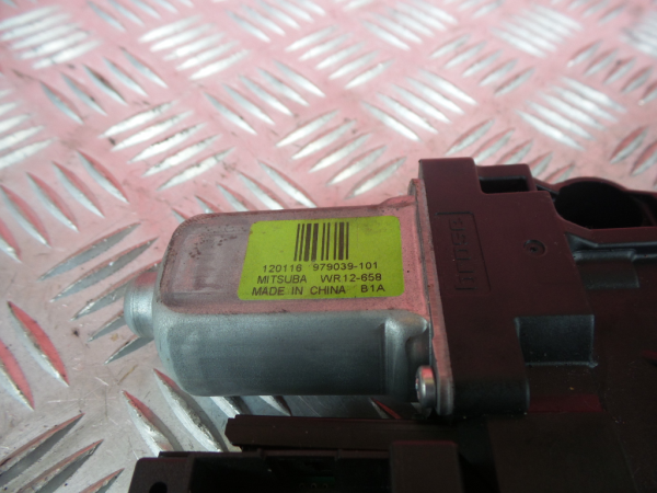Motor de Elevalunas Trasero Izquierdo VOLVO V50 (MW) Imagem-4