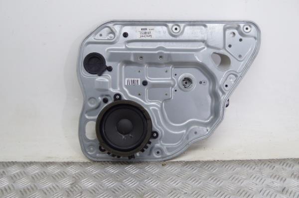 Elevalunas trasero derecho VOLVO V50 (MW)