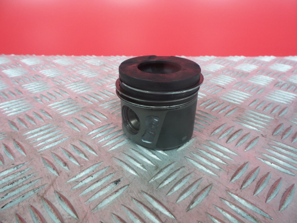 Piston de moteur FIAT 500 (312_)