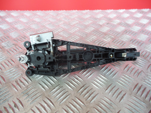 Left front door handle CHEVROLET Cruze (J300) Imagem-4