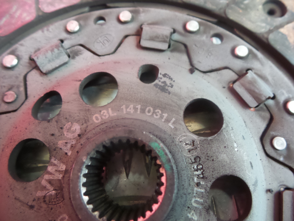 Volante motor VOLKSWAGEN Transporter VI Kombi (SGB, SGG, SGJ) Imagem-6