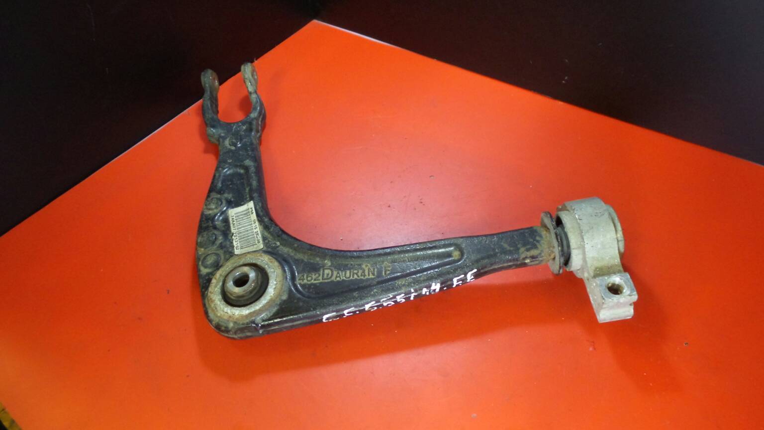 Braço de suspensão frente esquerdo CITROËN C5 III (RD_)