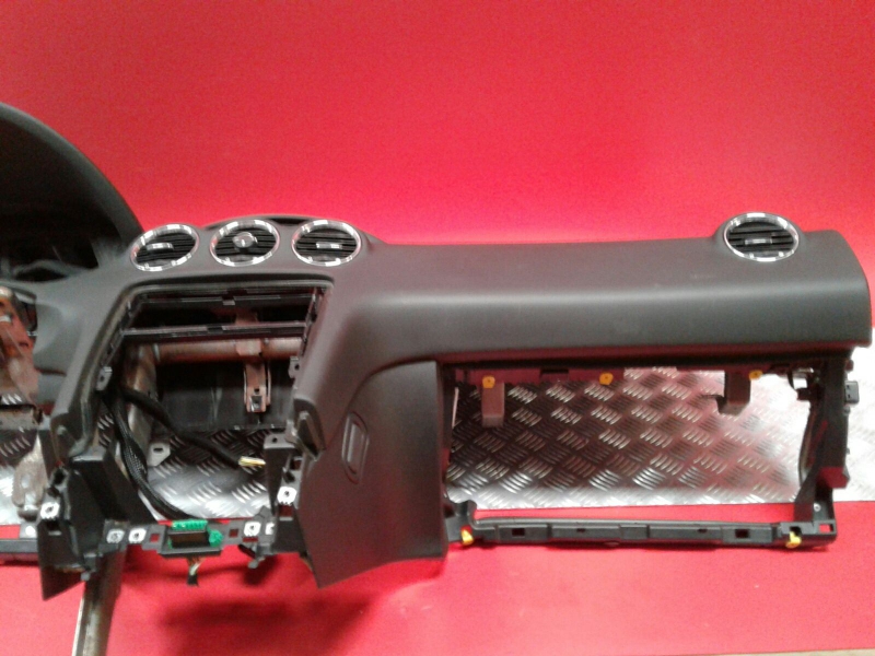 Dashboard PEUGEOT 308 (4A_, 4C_) Imagem-1