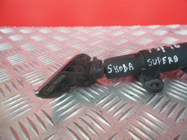 Motor de esguicho SKODA Superb II Hatchback (3T4) Imagem-1
