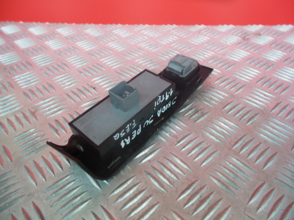 Comando / botão / interruptor vidros frente esquerdo SKODA Superb II Hatchback (3T4) Imagem-2