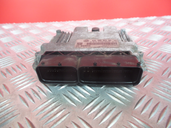 Centralina motor / ECU SKODA Superb II Hatchback (3T4) Imagem-2