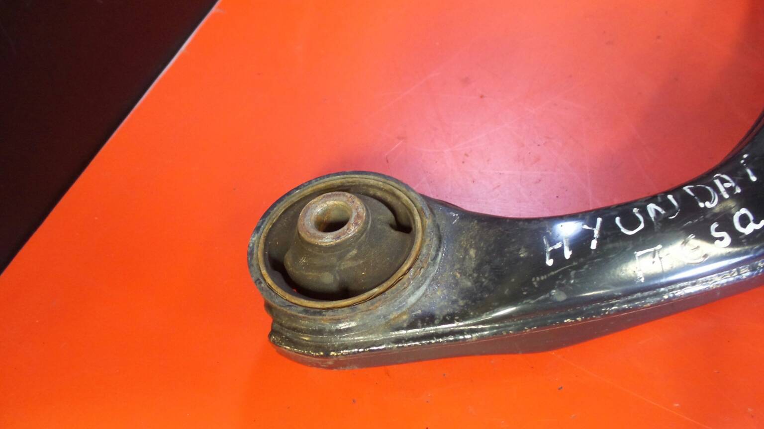 Bras de suspension Avant gauche HYUNDAI i30 (FD) Imagem-3