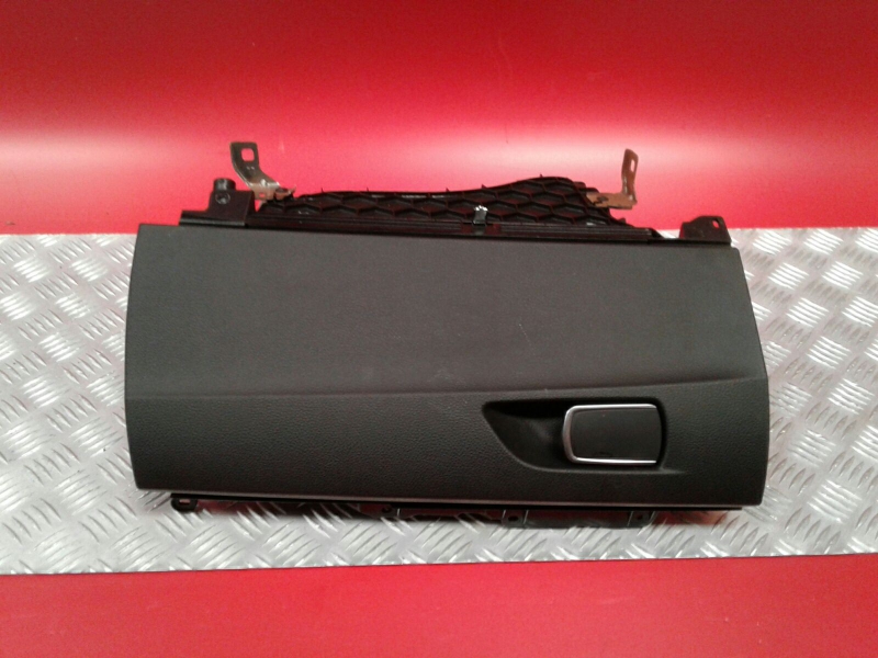 Glove Box / Compartment BMW 1 (F21)