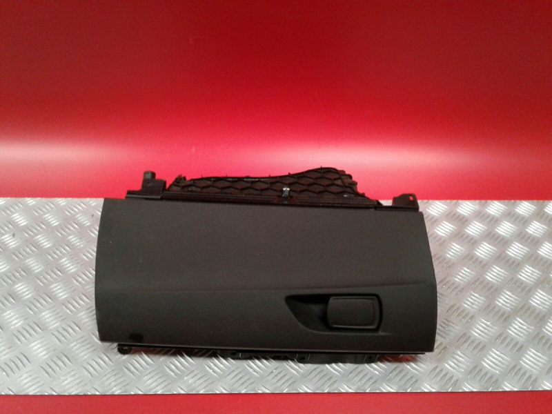 Glove Box / Compartment BMW 1 (F21)