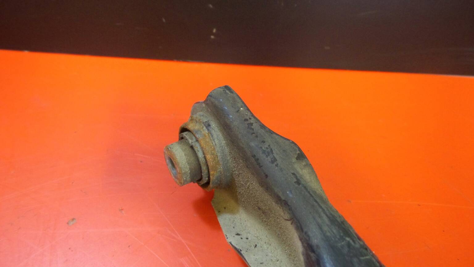 Bras de suspension Avant gauche HONDA Accord VII Sedan (CL_, CN_) Imagem-1