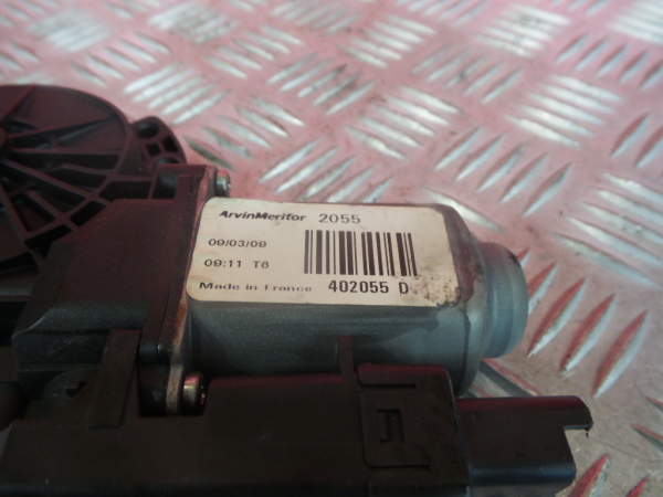 Motore alzacristallo anteriore sinistro KIA Ceed (ED) Imagem-3