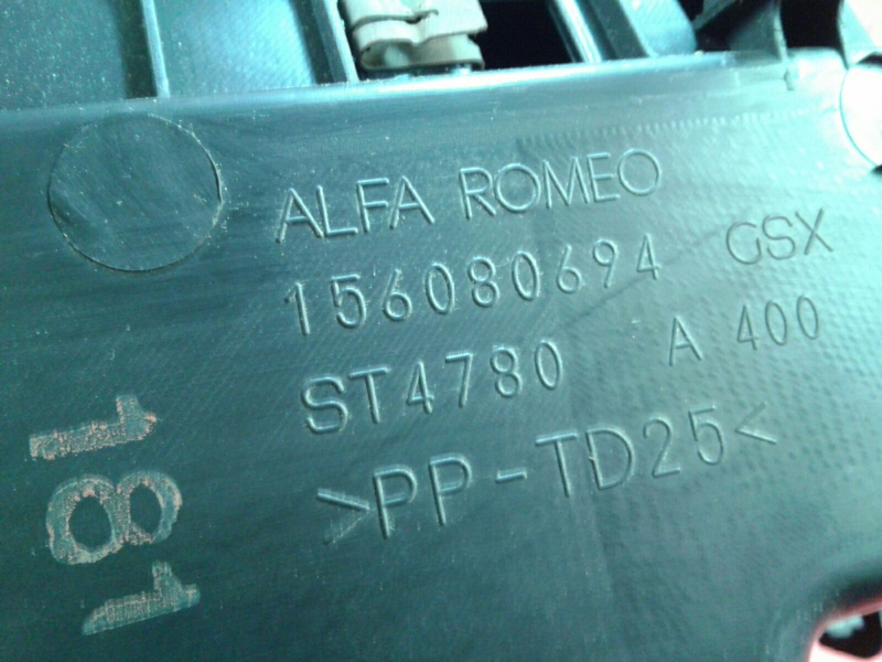 Porta luvas ALFA ROMEO Mito (955_) Imagem-2